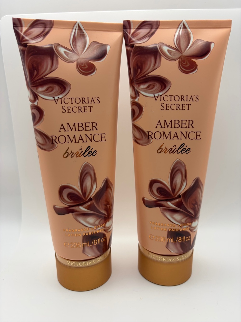 Victoria's Secret Amber Romance Brûlée Peach-Beige Fragrance Lotion